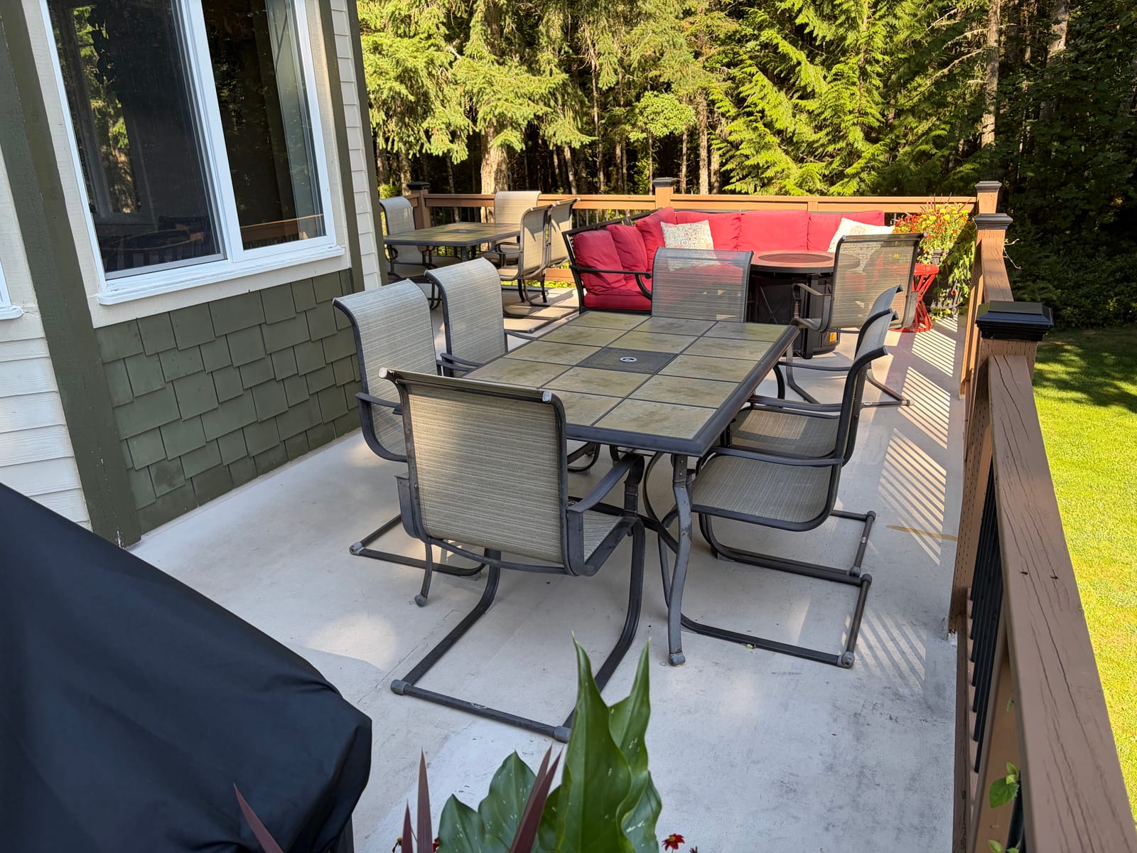 Deck at Blue Mountain Retreat
